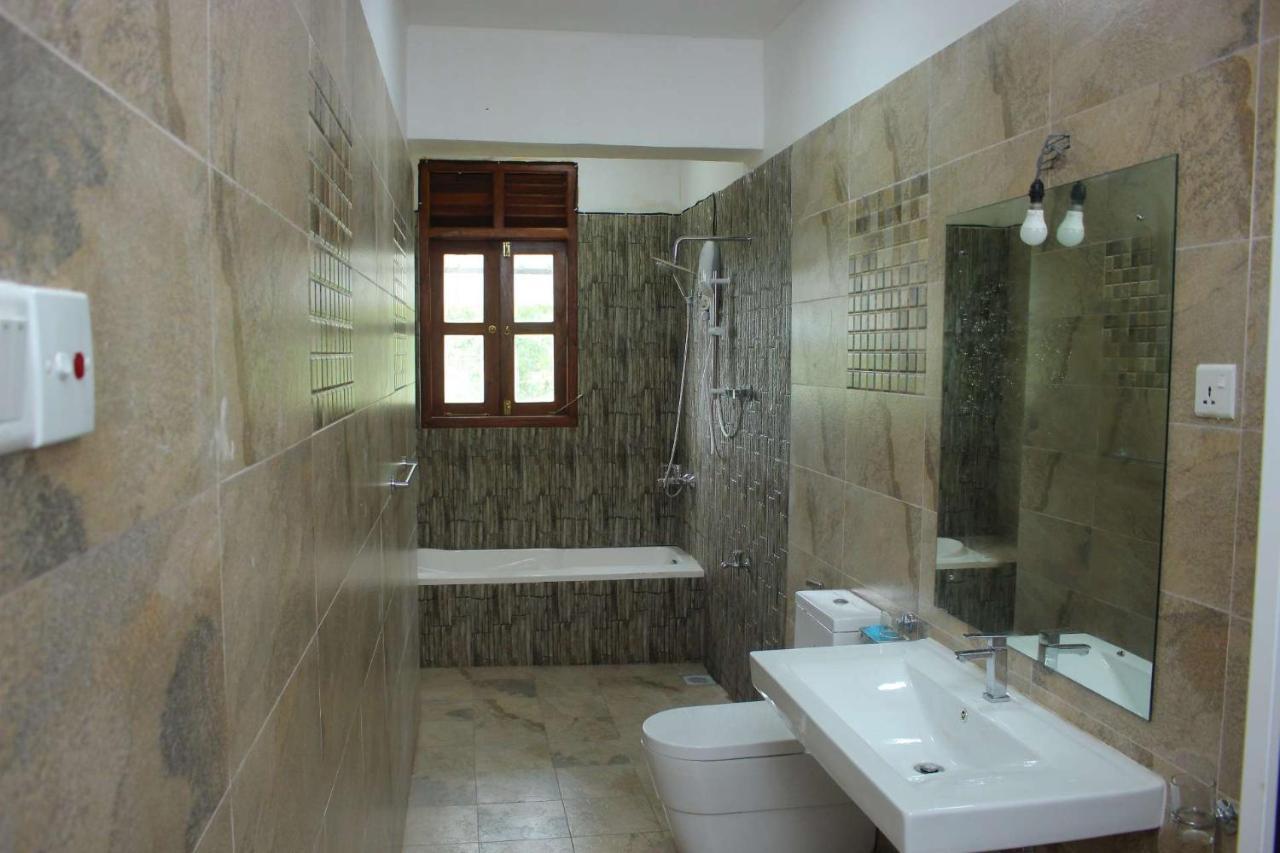 Heritage Eco Resort Kelaniya Екстериор снимка