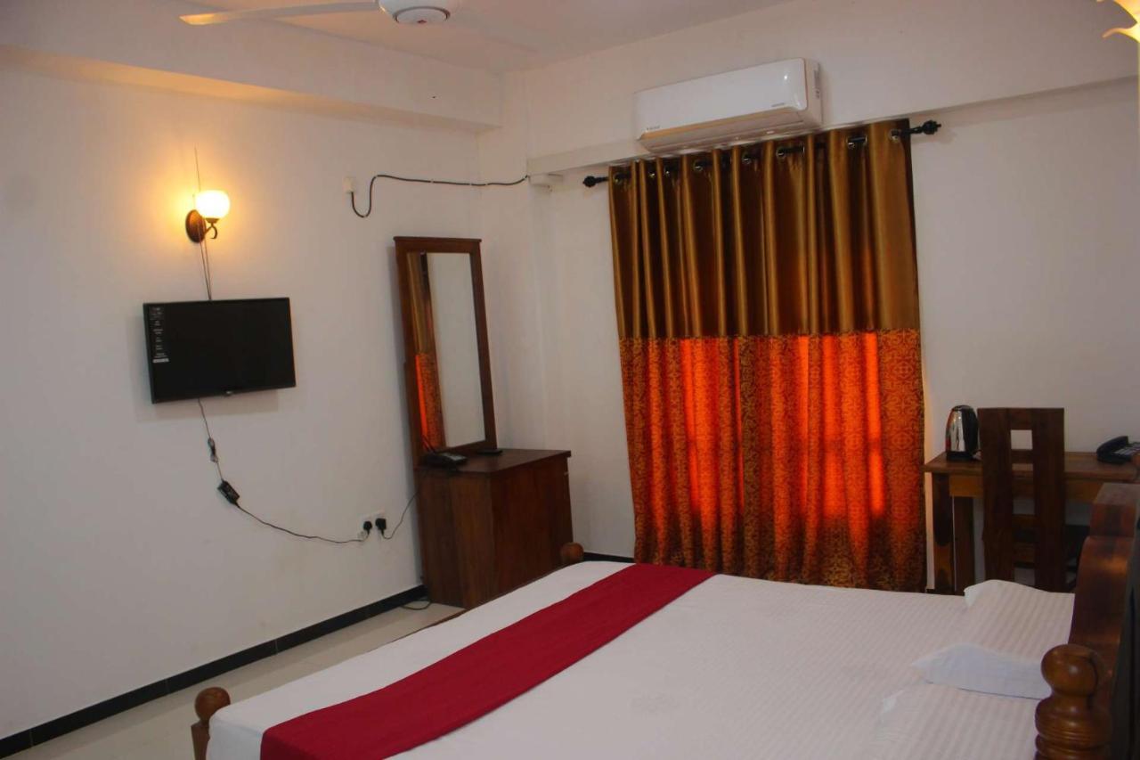 Heritage Eco Resort Kelaniya Екстериор снимка