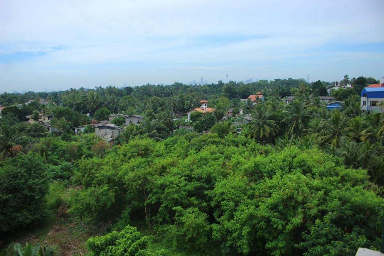 Heritage Eco Resort Kelaniya Екстериор снимка