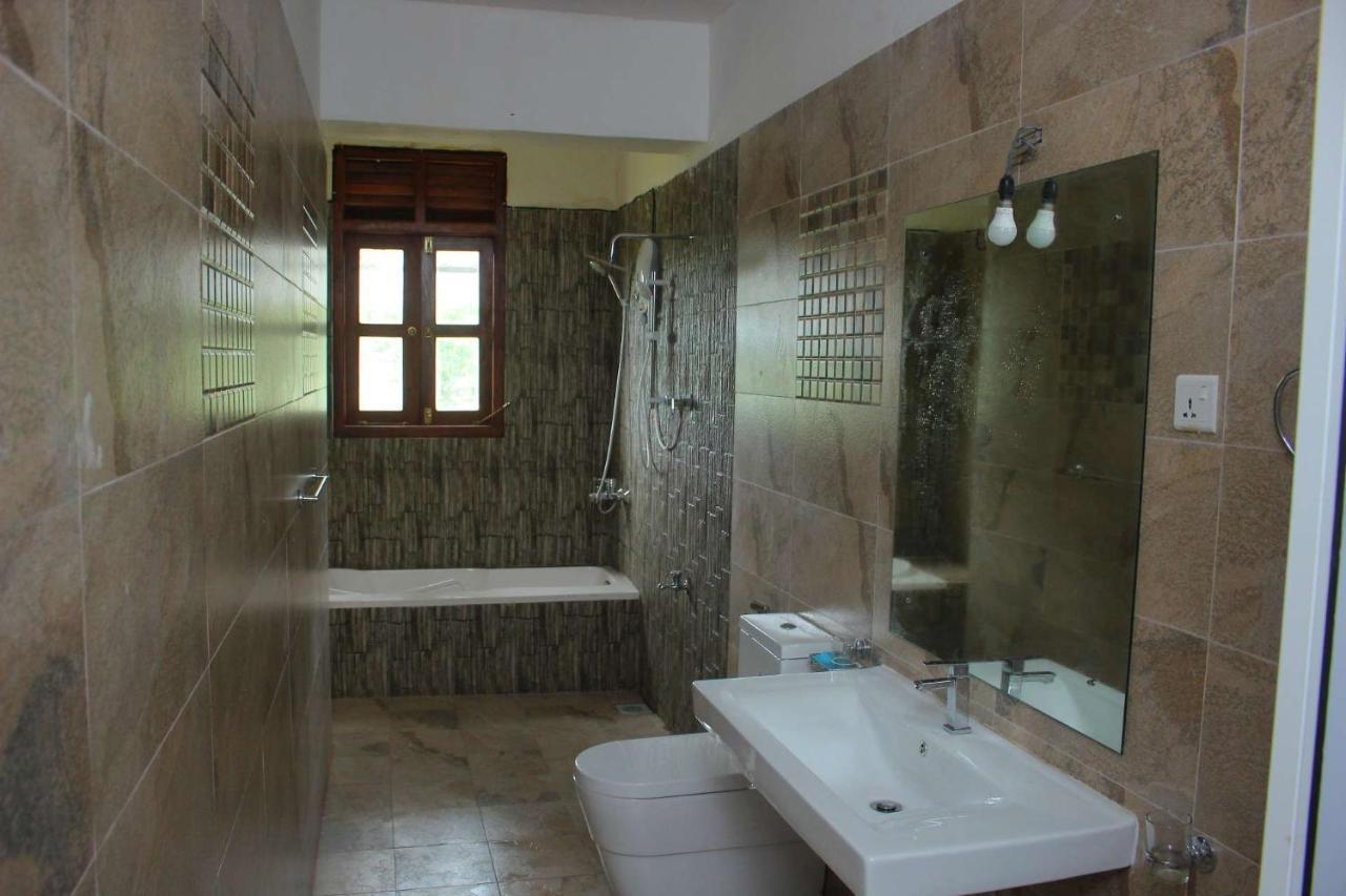Heritage Eco Resort Kelaniya Екстериор снимка